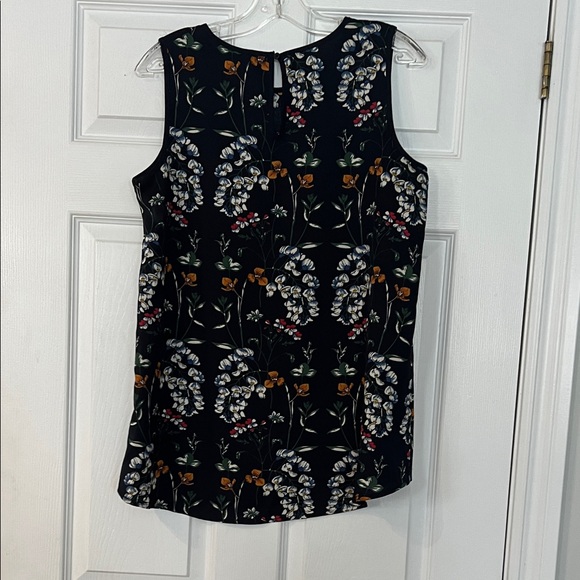 Mario Serrani Black Top with Orange and White Floral Design - Picture 4 of 5